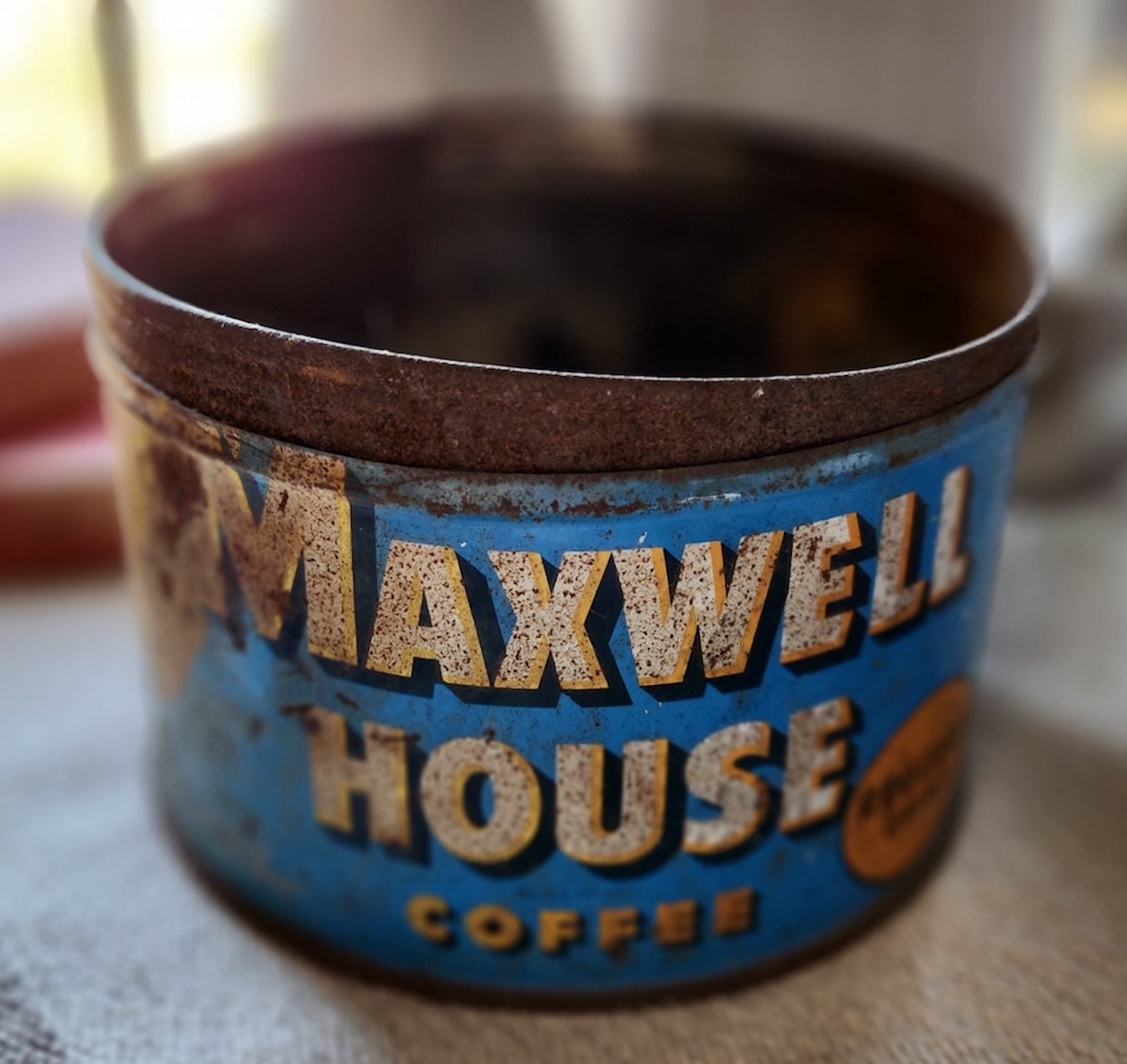 vintage coffee can MAXWELL HOUSE
