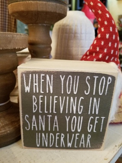 Holiday block - believe in Santa funny sign