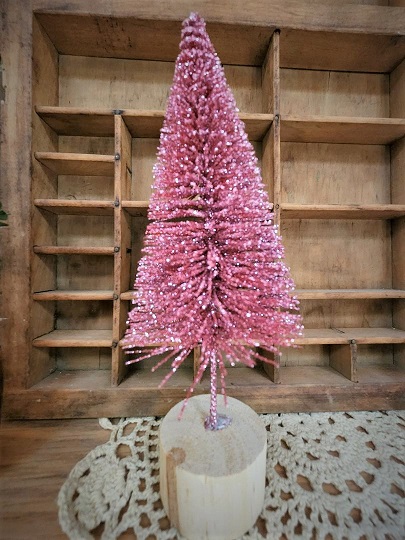 holiday wine glitter tree
